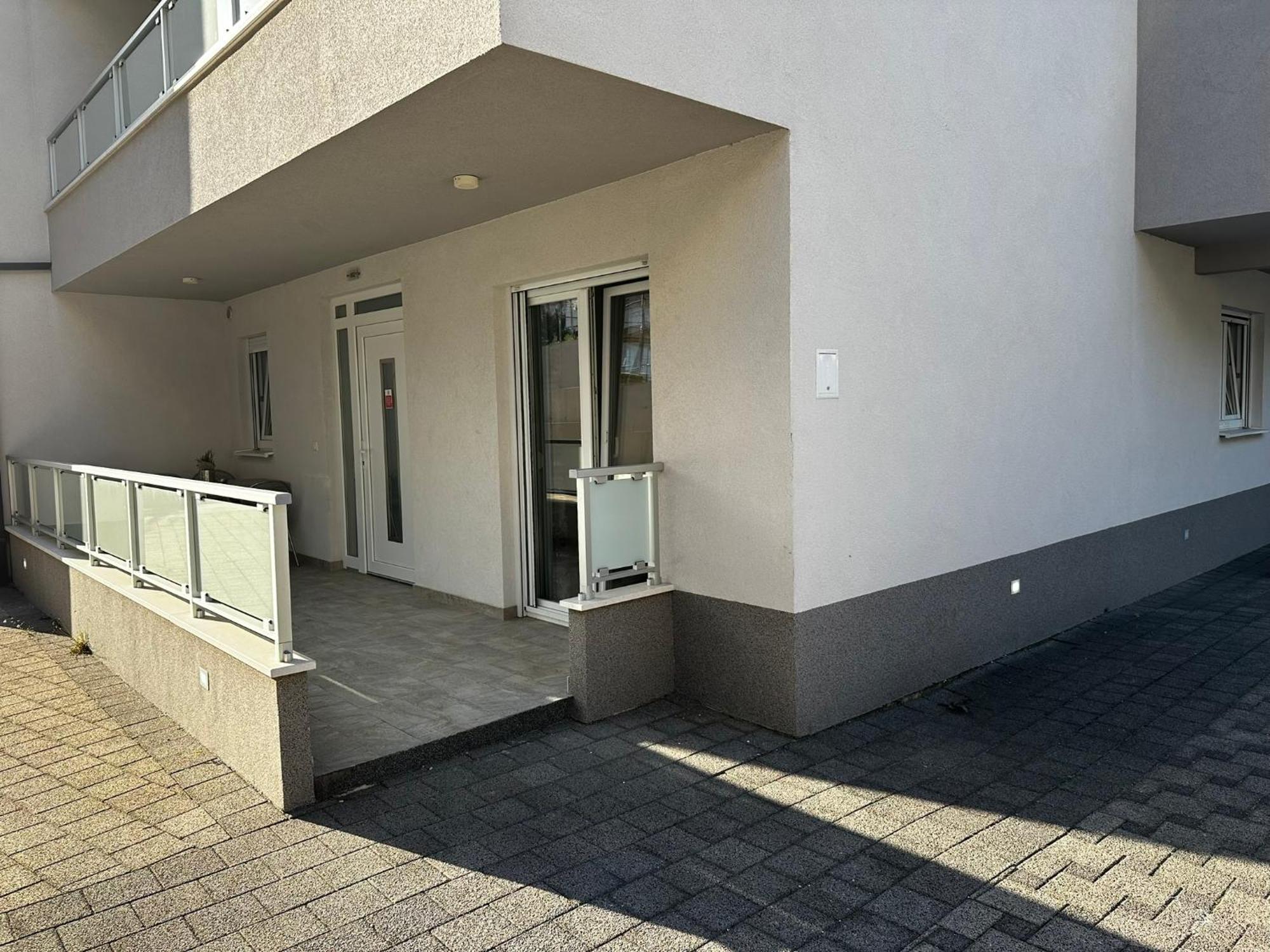 Apartments Danica Promajna Buitenkant foto
